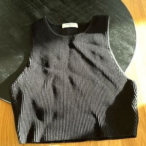Aritzia Sculpt Knit Tank